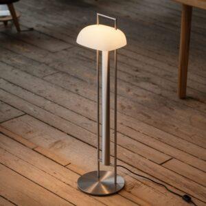 element lampy stojącej